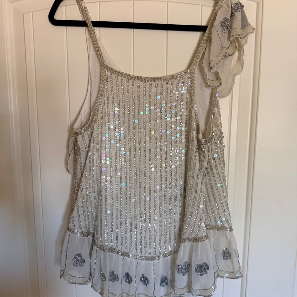 Sequin Top - Picture 2 of 3